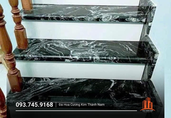 Thi công ốp đá cầu thang tại Bình Dương - CT006